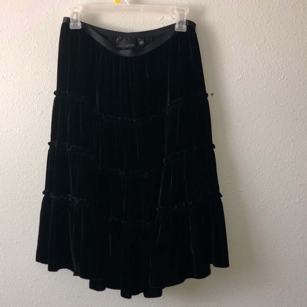 The Limited Velvet skirt